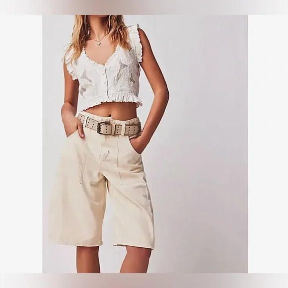 NWT Free People We The Free Extreme Measures Barrel Shorts - white - 27, 28, 33 - Picture 4 of 11
